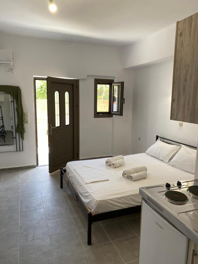 Central Areopolis Rooms Αρεόπολις Εξωτερικό φωτογραφία