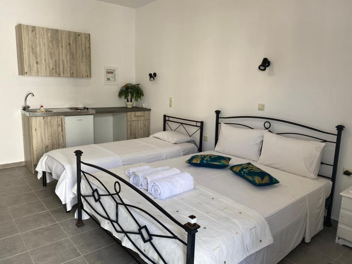 Central Areopolis Rooms Αρεόπολις Εξωτερικό φωτογραφία